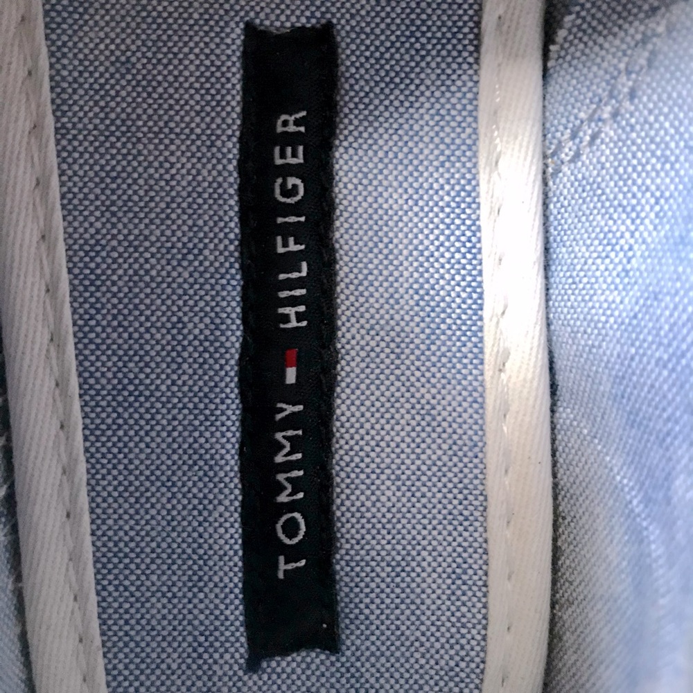 Tommy Hilfiger Slip on Sneaker - Picture 8 of 11